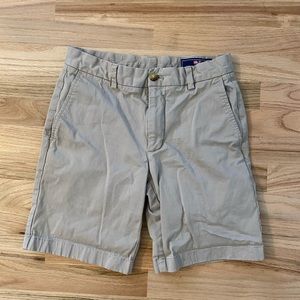 Vineyard vines tan shorts.